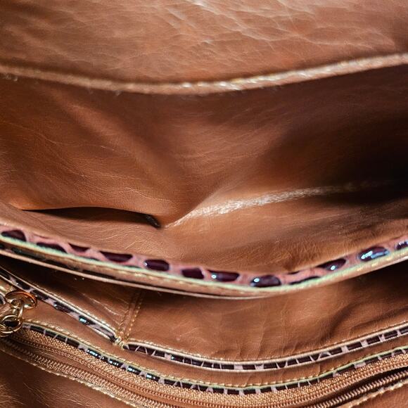 ⚡️SALE! La Gioe d Toscana by Sharon Gioe Burgundy Leather Purse - Picture 10 of 11